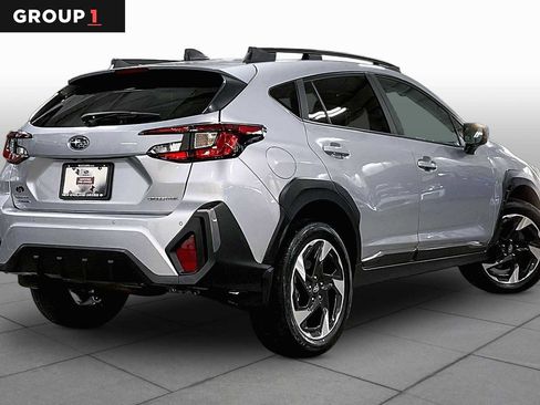 Used 2025 Subaru Crosstrek 2.5i Limited AWD/4WD image 13