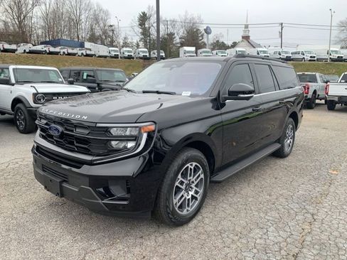 New 2025 Ford Expedition Max Active image 4