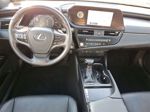 Used 2023 Lexus ES 300h w/ Premium Package image 21
