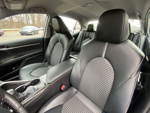 Used 2023 Toyota Camry SE image 22