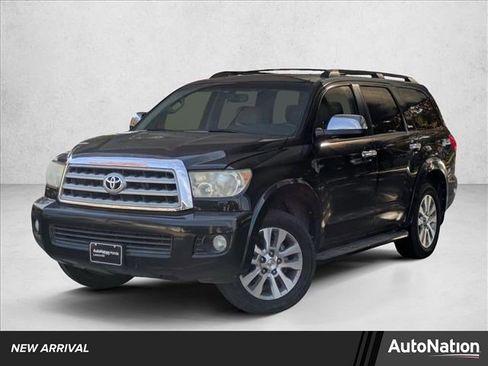 Used 2013 Toyota Sequoia Limited image 1