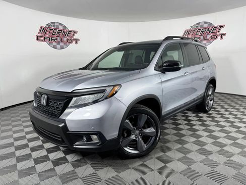 Used 2019 Honda Passport Touring image 1