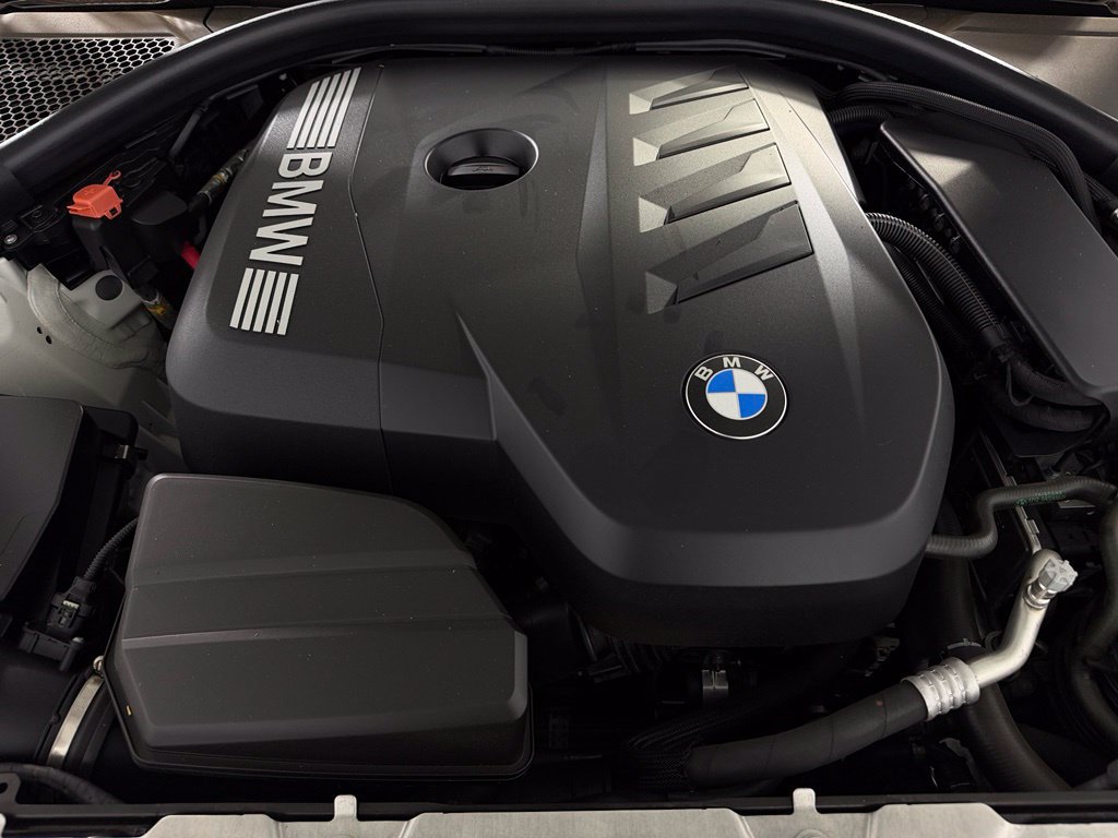 Used 2026 BMW 330i xDrive Sedan AWD/4WD image 23