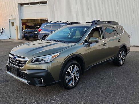 Used 2021 Subaru Outback Limited image 3