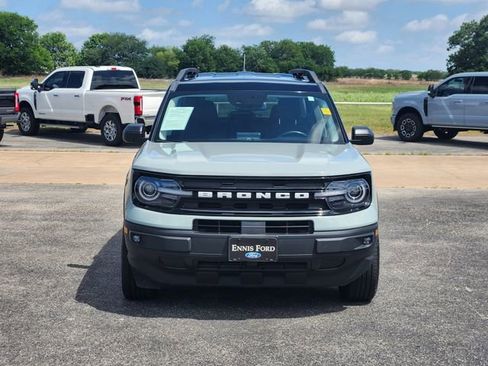 Used 2023 Ford Bronco Sport Outer Banks w/ Tech Package AWD/4WD image 2