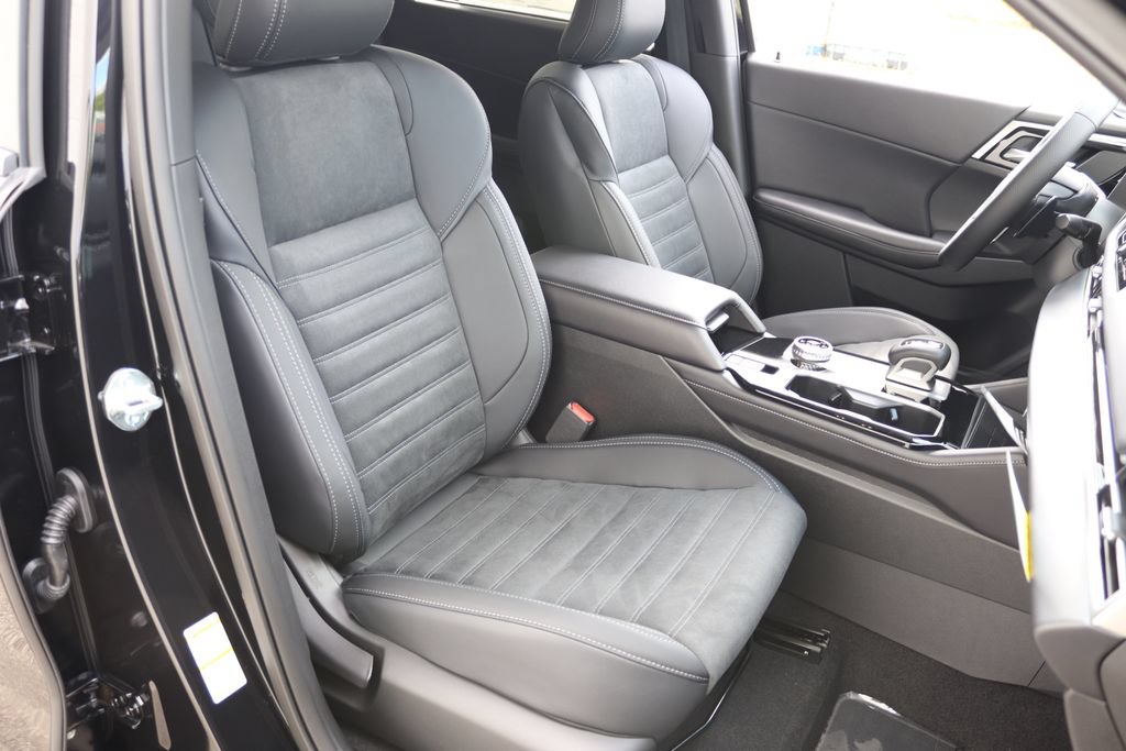 New 2026 Mitsubishi Outlander SE AWD/4WD image 18