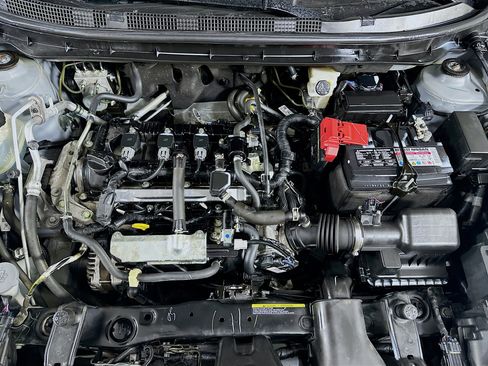 Used 2023 Nissan Kicks SR image 30