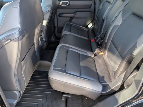 New 2025 Ford Bronco Outer Banks image 30