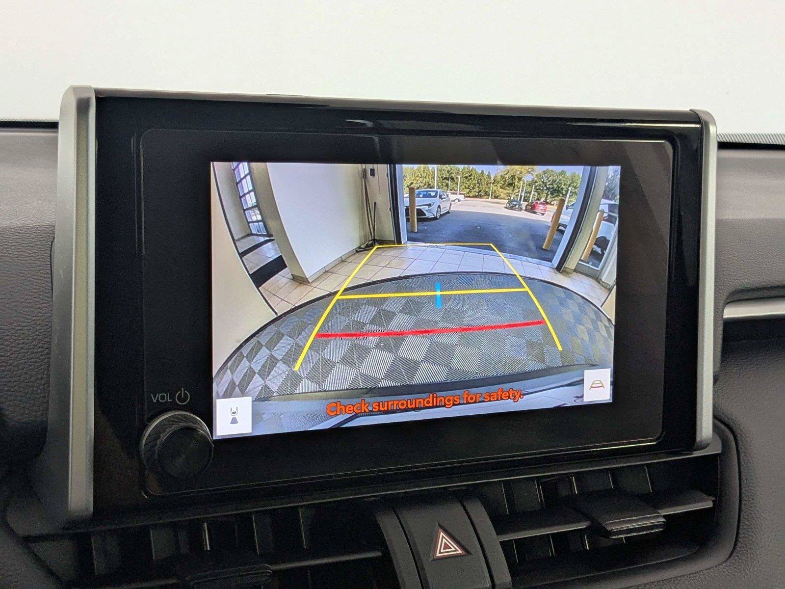 Certified 2024 Toyota RAV4 LE AWD/4WD image 21
