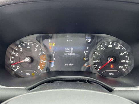 Used 2024 Jeep Compass Latitude image 21