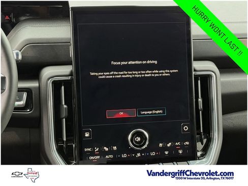 Certified 2025 GMC Yukon Denali AWD/4WD image 14