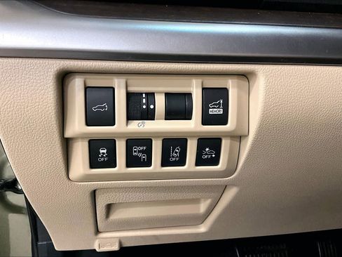 Used 2019 Subaru Outback 2.5i Limited image 35