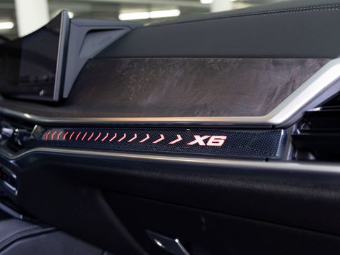 Used 2024 BMW X6 xDrive40i w/ Premium Package AWD/4WD image 30