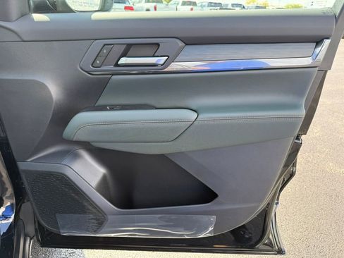 New 2026 GMC Terrain AT4 AWD/4WD image 38