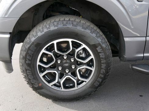 Used 2022 Ford F150 XLT w/ Equipment Group 302A High image 6