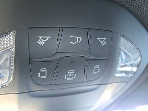 New 2026 Chrysler Pacifica Select w/ S Appearance Package image 66