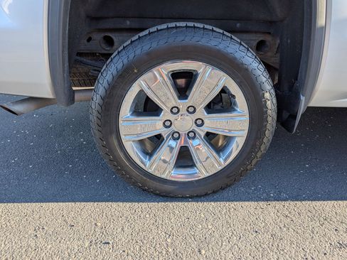 Used 2017 GMC Sierra 1500 SLT AWD/4WD image 12