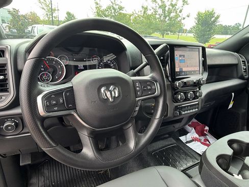 New 2026 RAM 5500 Tradesman w/ Chrome Appearance Group AWD/4WD image 21
