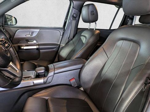 Certified 2022 Mercedes-Benz GLB 250 image 19