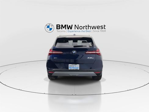 New 2026 BMW X3 xDrive30i w/ Premium Package AWD/4WD image 2