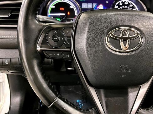 Used 2022 Toyota Camry XSE w/ Navigation Upgrade Package image 24