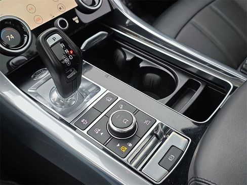 Used 2019 Land Rover Range Rover Sport Supercharged image 28