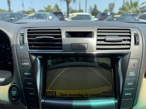 Used 2007 Lexus LS 460 RWD image 19