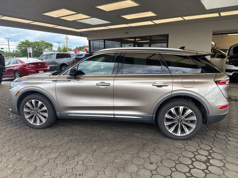 Certified 2020 Lincoln Corsair Reserve w/ Elements Package AWD/4WD image 8