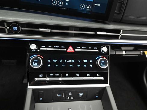 New 2026 Hyundai Santa Fe Limited AWD/4WD image 18