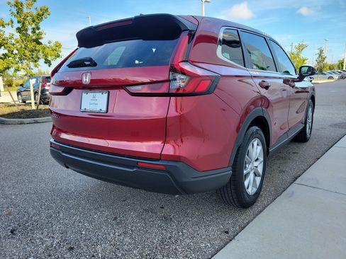 Used 2026 Honda CR-V EX image 6