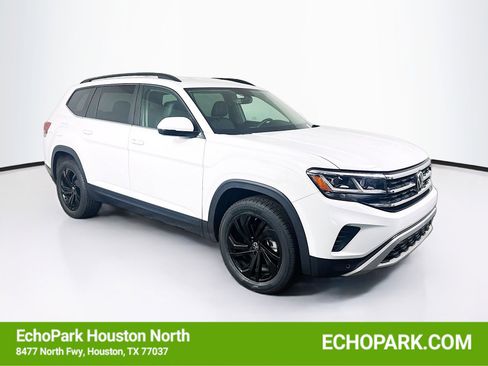Used 2023 Volkswagen Atlas SE w/ Black Wheel Package FWD image 1