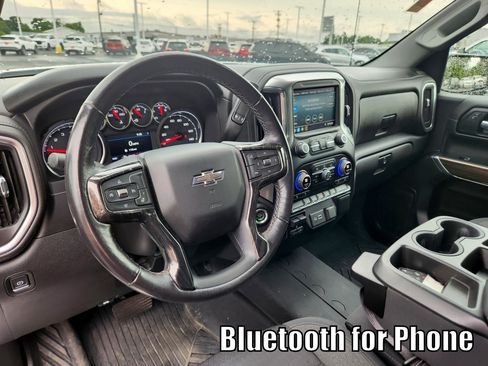 Used 2021 Chevrolet Silverado 1500 RST AWD/4WD image 3