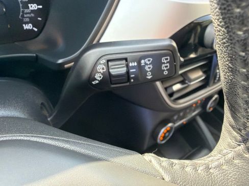 Used 2020 Ford Escape SEL FWD image 30