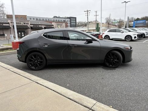 Used 2022 MAZDA MAZDA3 s image 7