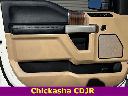 Used 2016 Ford F150 Lariat image 19