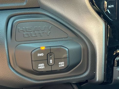 New 2026 RAM 3500 Big Horn AWD/4WD image 20