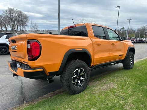 New 2026 GMC Canyon AT4X w/ LPO, Black Badging Package AWD/4WD image 5