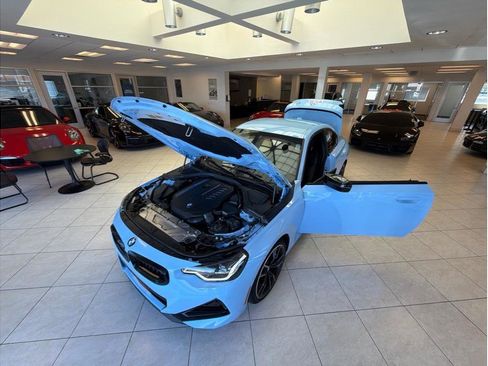Used 2025 BMW M240i Coupe w/ Premium Package RWD image 38