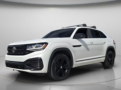 Used 2023 Volkswagen Atlas Cross Sport SEL R-Line image 9