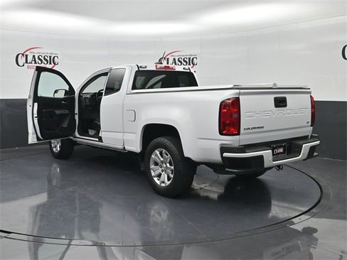 Used 2022 Chevrolet Colorado LT w/ Fleet Safety Package image 32