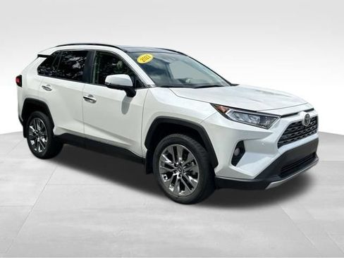 Used 2021 Toyota RAV4 Limited AWD/4WD image 7
