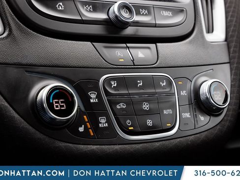 Used 2024 Chevrolet Malibu LT FWD image 9
