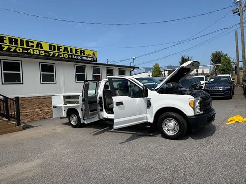 Used 2017 Ford F250 XL RWD image 16