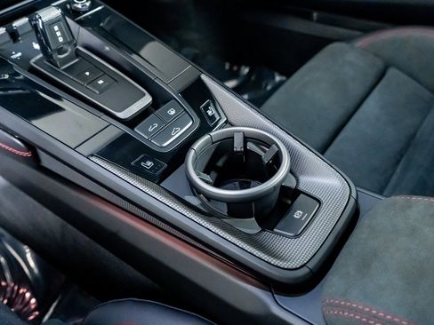 Used 2025 Porsche 911 Carrera 4 GTS image 32