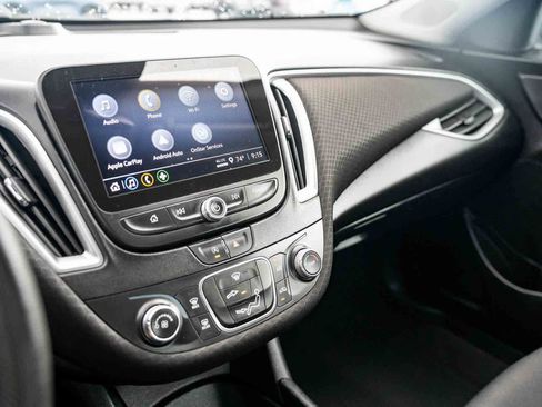 Used 2024 Chevrolet Malibu LS FWD image 18