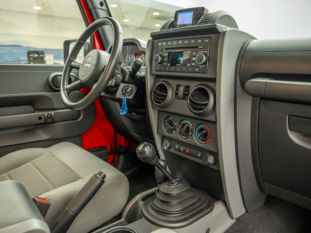 Used 2008 Jeep Wrangler Rubicon w/ Dual Top Group AWD/4WD image 44
