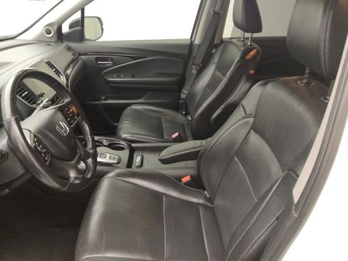Used 2019 Honda Pilot Elite image 17