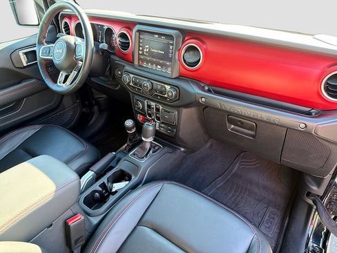 Used 2022 Jeep Wrangler Unlimited Rubicon w/ Steel Bumper Group AWD/4WD image 28