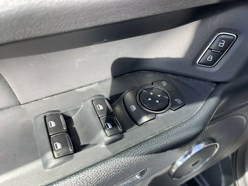 Used 2022 Ford Expedition XLT RWD image 13