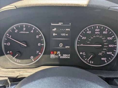 Used 2025 Subaru Impreza 2.0i Sport AWD/4WD image 11